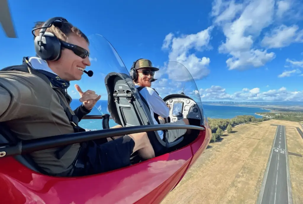 Gyroplane training flight above Kona coastline